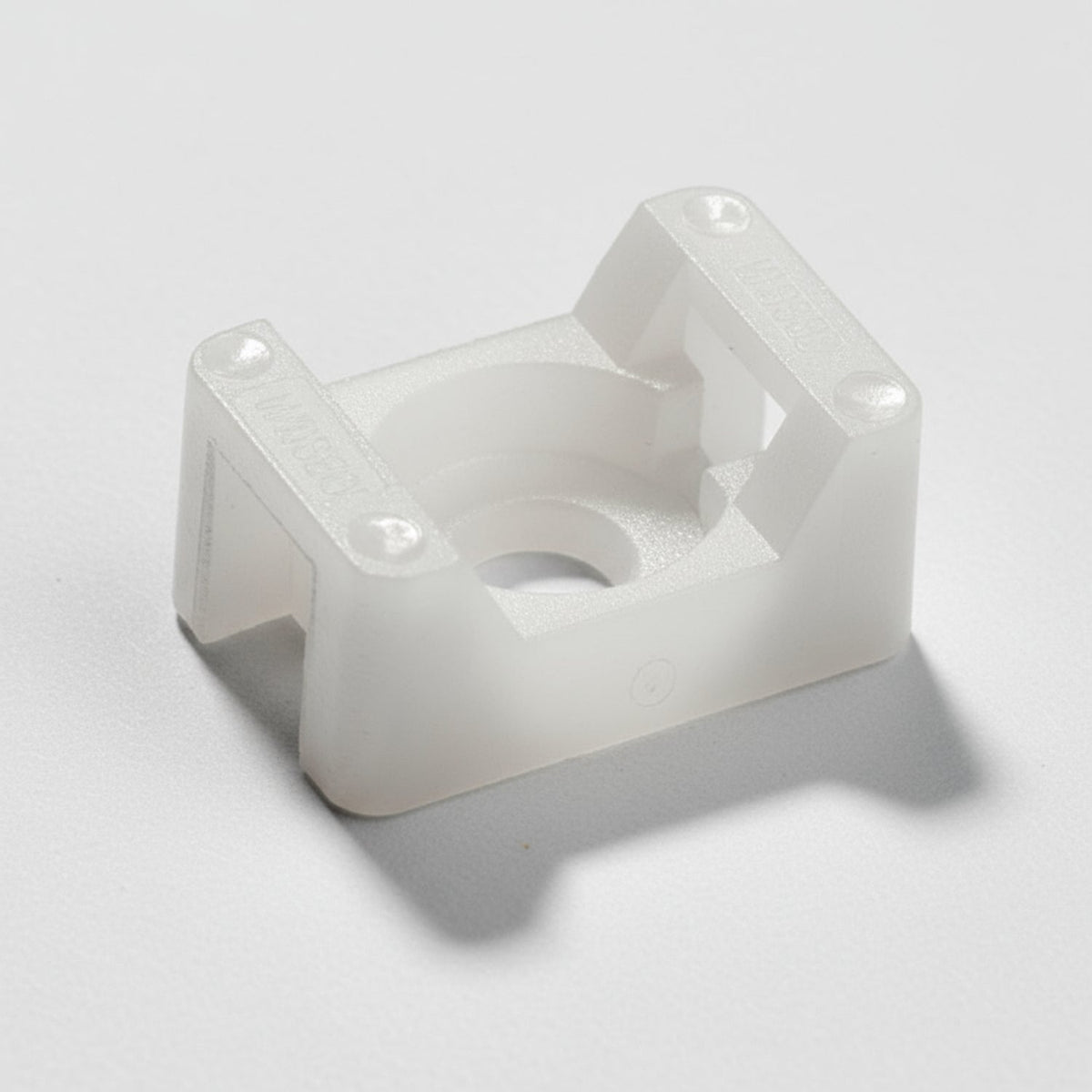 Thomas & Betts SMNY-001-9-D Cable Tie Screw Mount Mounting Base .385x.600" Natural Nylon 6.6 Screw Mounting- #6, #8 Screw For Use with Cable Ties Up to 50 lbs. 500/Bag